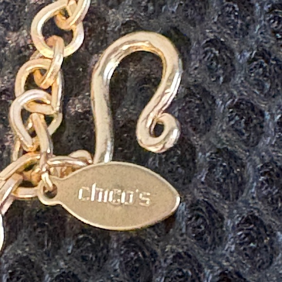 Stunning Chico's Gold-Tone Necklace with Vibrant Carnelian-Style Pendant - Picture 10 of 10